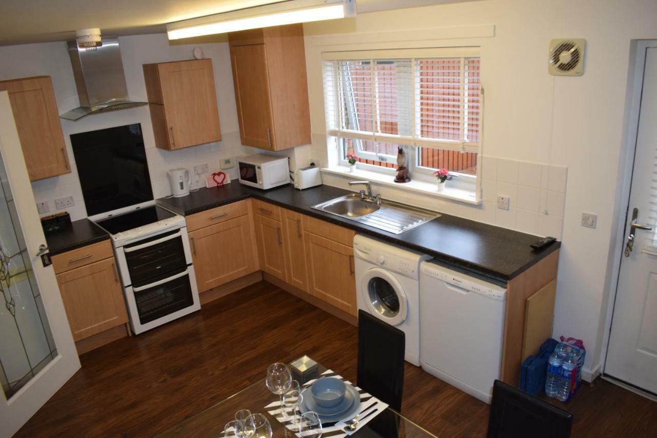 Silverburn New House With Free Parking And Nice Garden Glasgow Exterior foto